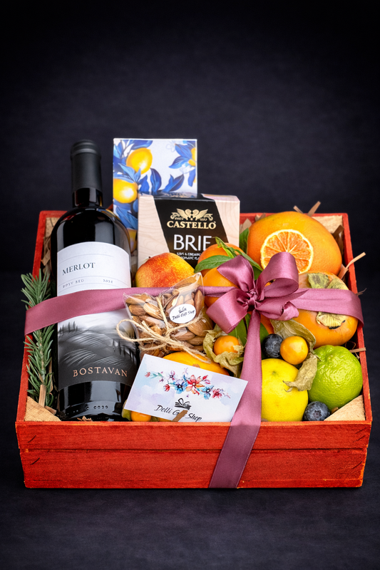 Gift box cu vin și delicii  delligiftshop.md