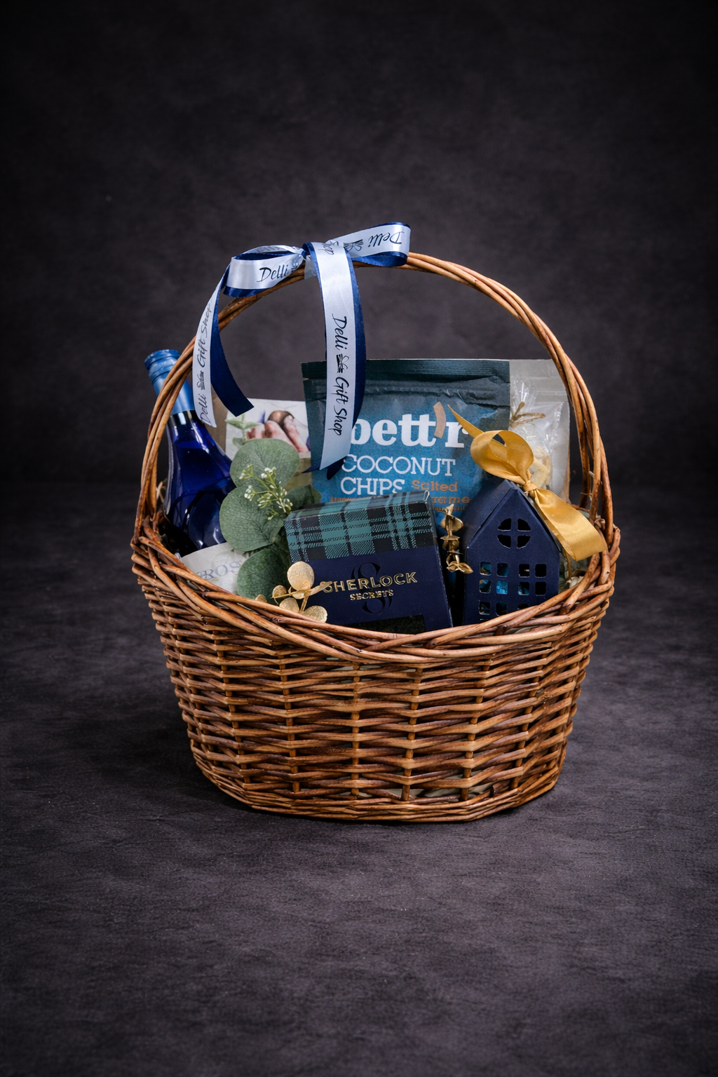 Gift box cu vin și delicii  delligiftshop.md