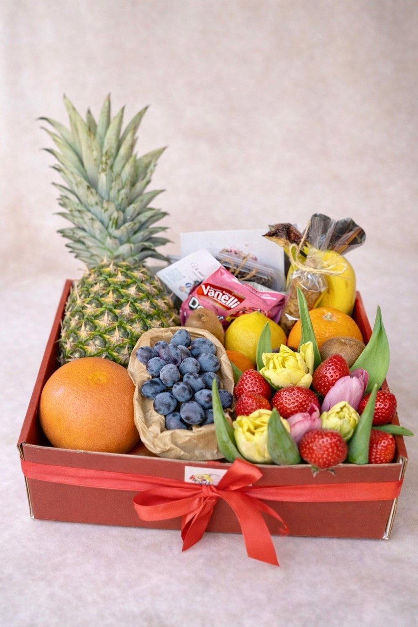 Cadou cu fructe Nr. 40 — Prospețime și Culoare delligiftshop.md