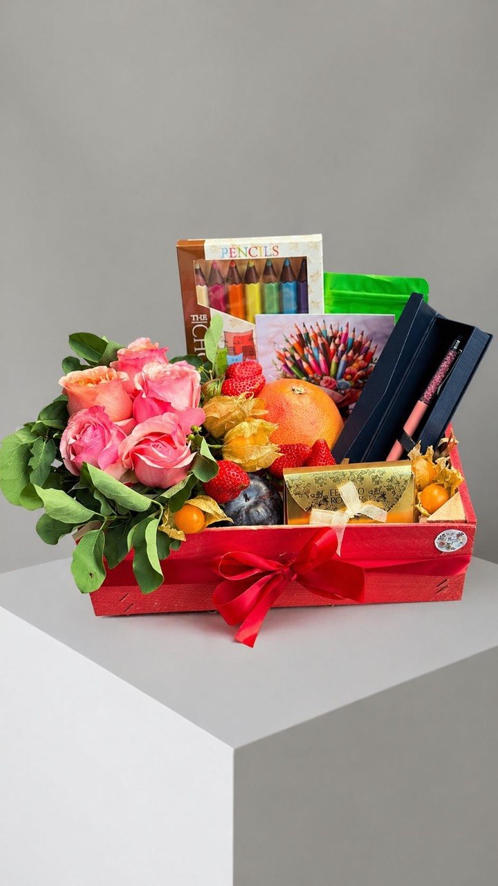 Cadou pentru profesori Nr. 21 — Creativitate și Eleganță delligiftshop.md