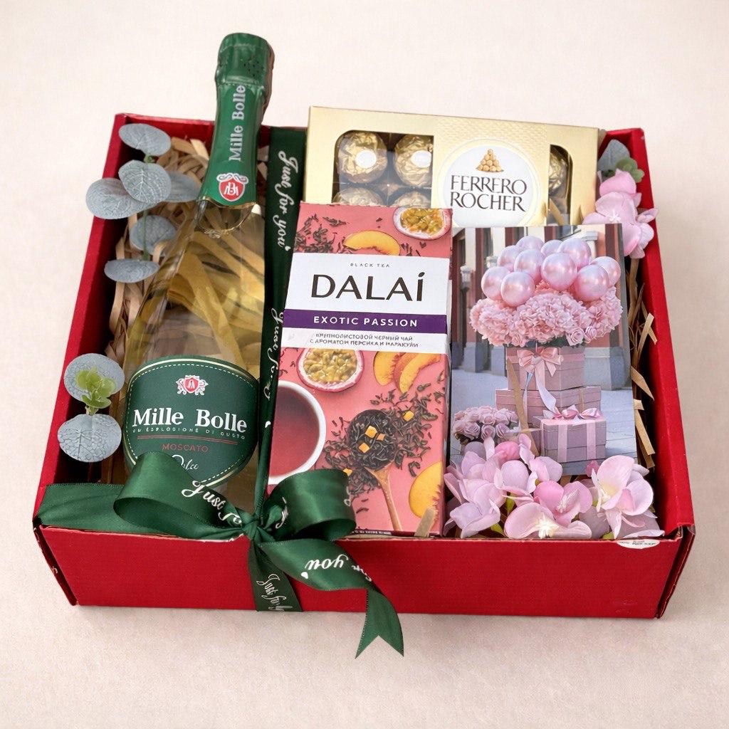 Cadou pentru profesori Nr. 67 — Cutia „Esență de Primăvară” delligiftshop.md