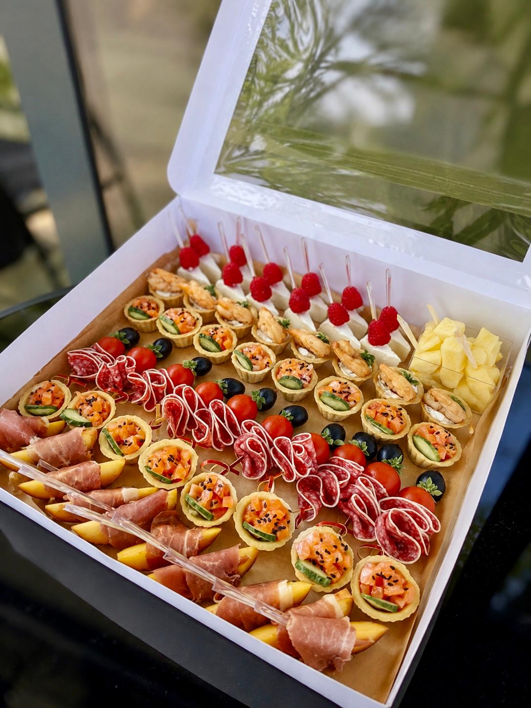 Set Aperitiv Nr. 27 — Grand Gourmet Selection delligiftshop.md