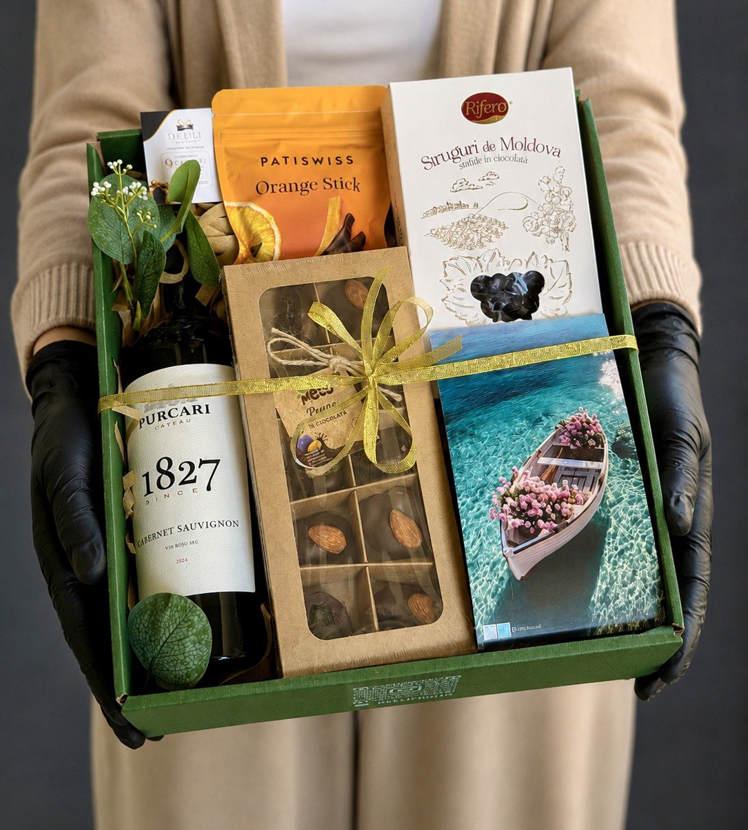 Cadou pentru Ocazii Nr. 1 — Selecție Premium cu Vin Purcari și Delicii Fine delligiftshop.md