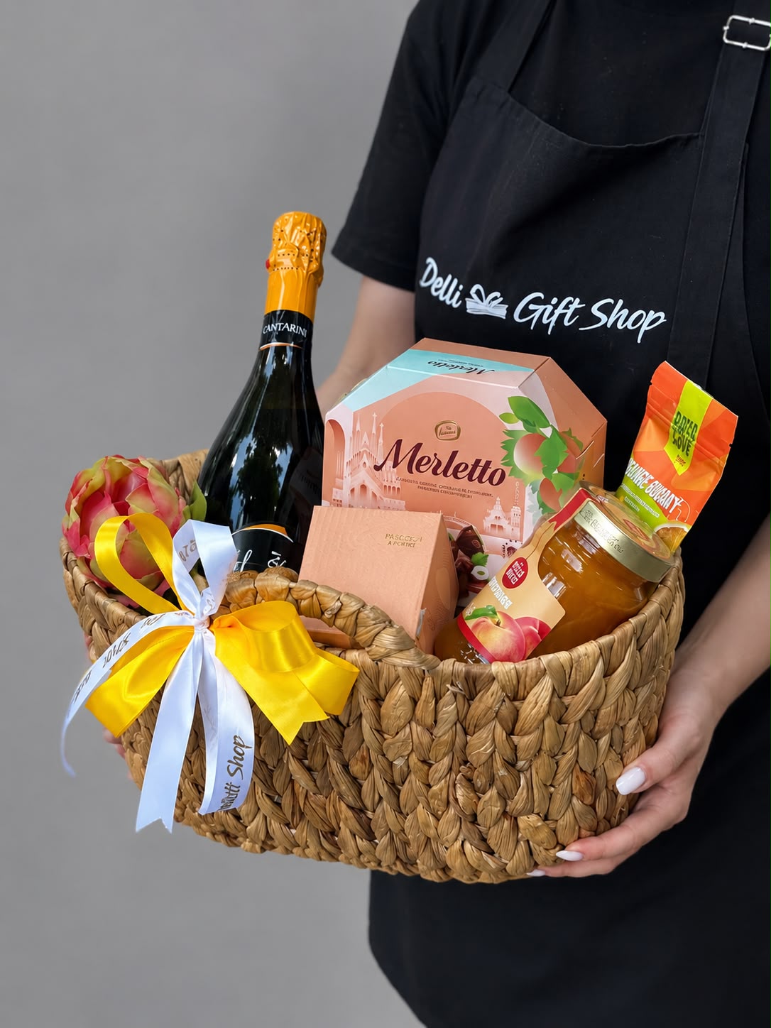 Cadou pentru ocazii Nr. 20 — Setul „Bucurie Aurie” delligiftshop.md