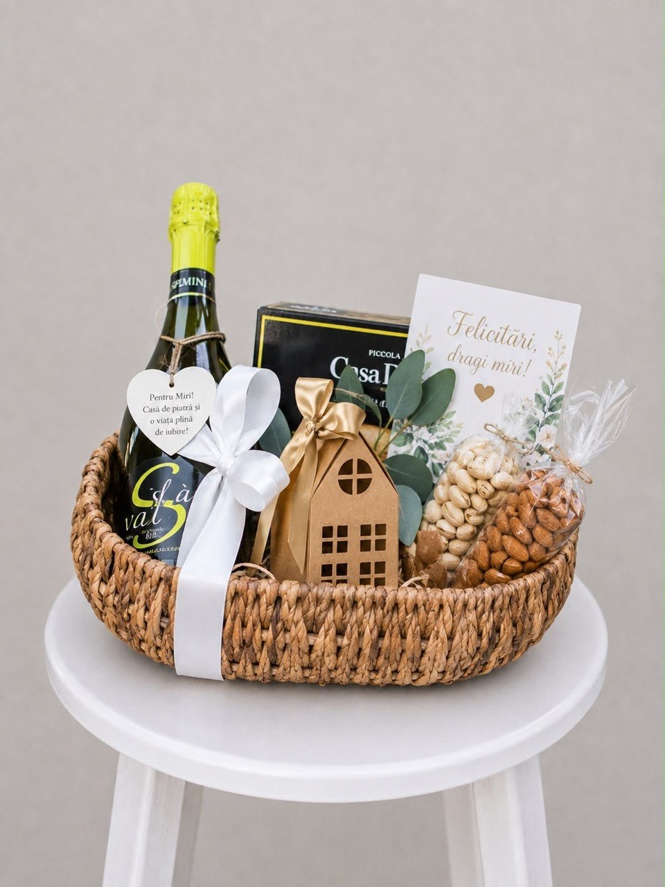 Cadou pentru miri Nr. 5 – Casă de piatră delligiftshop.md