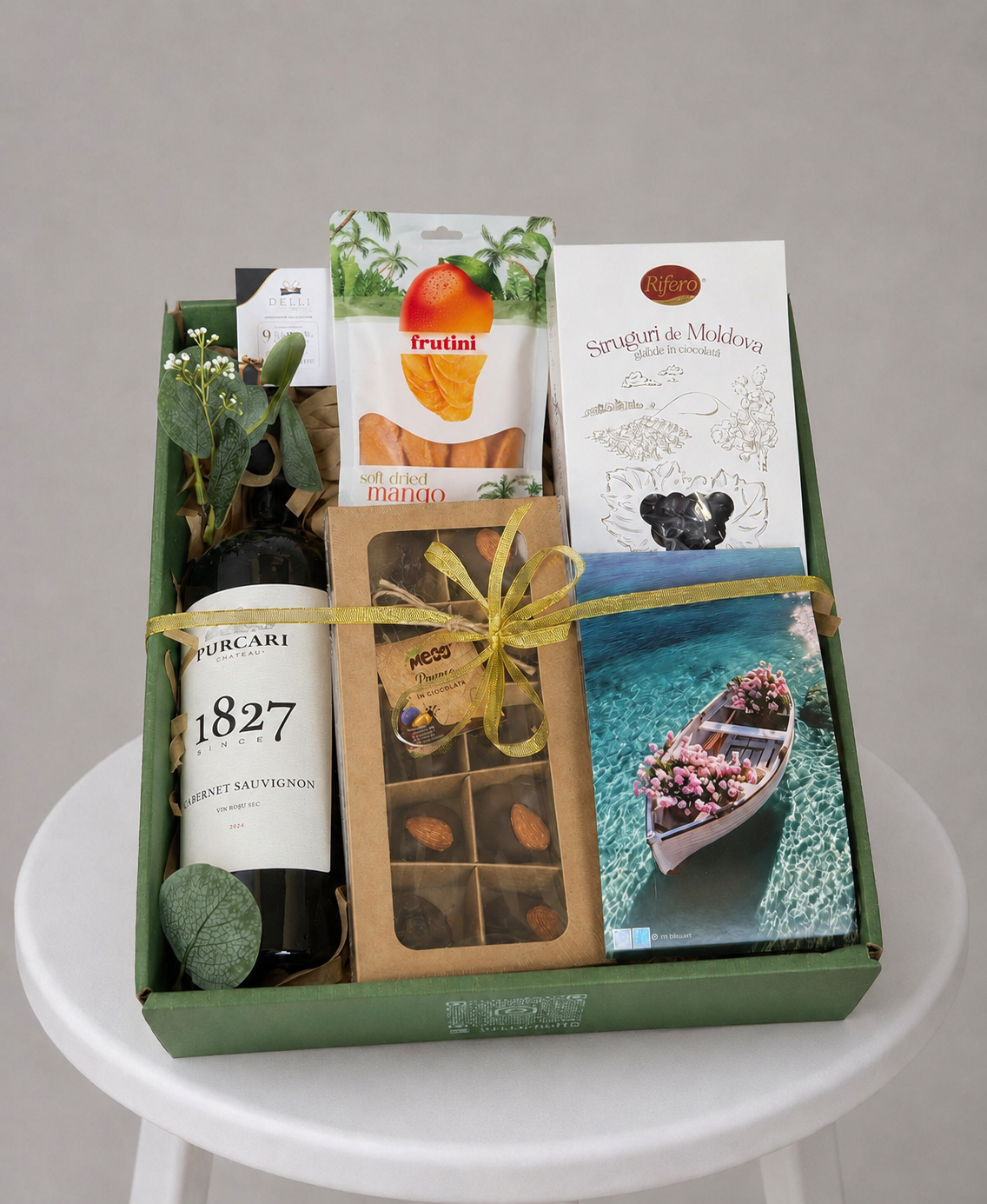 Cadou pentru Ocazii Nr. 1 — Selecție Premium cu Vin Purcari și Delicii Fine delligiftshop.md