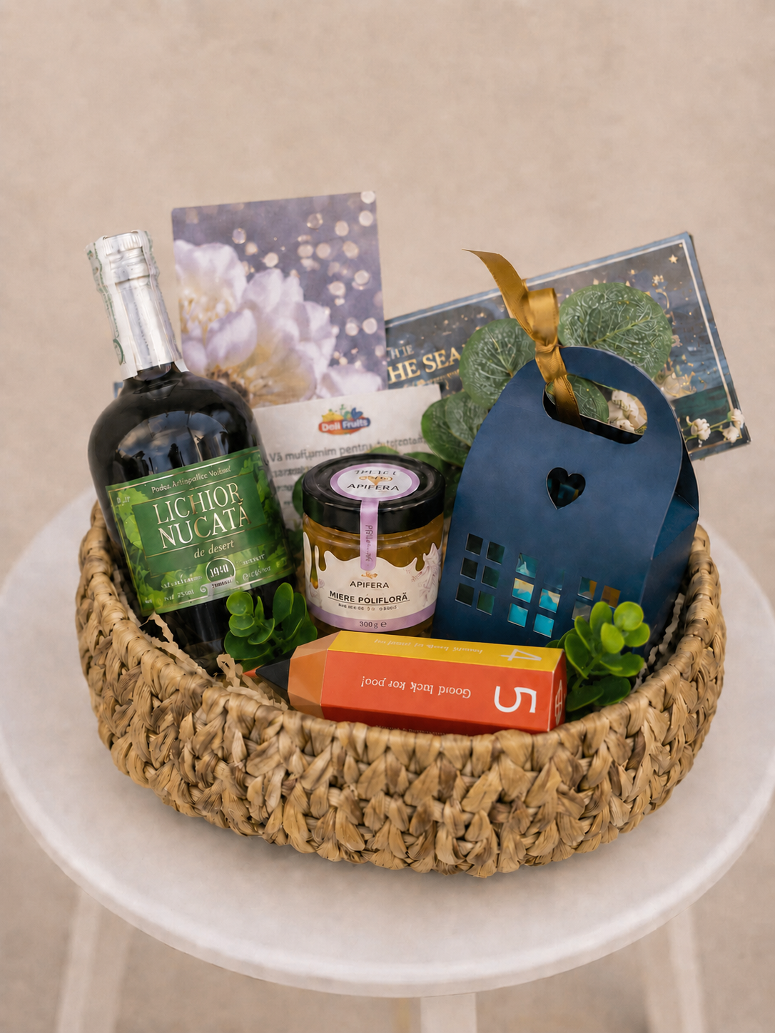 Cadou pentru profesori Nr. 37 — Coșul Tradițiilor Selecte delligiftshop.md